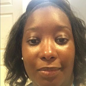 Meet your Posher, Carina